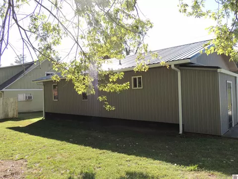 105 E Farthing St, Mayfield, KY 42066 photo 13