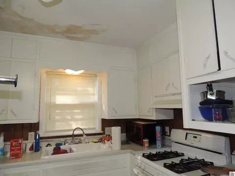 712 E Walnut St, Mayfield, KY 42066 photo 3