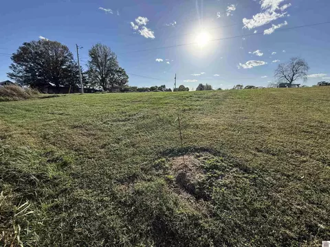 66 Thacker Rd, Gracey, KY 42232 photo 3