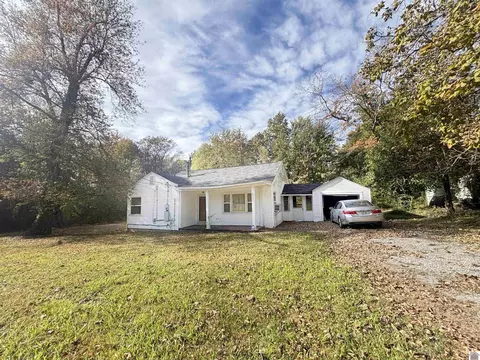 8045 Cairo Rd, West Paducah, KY 42086