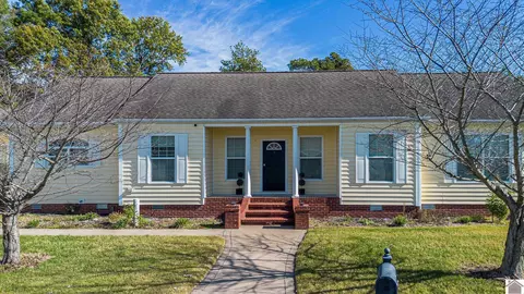 1160 Red Pine Cir, West Paducah, KY 42086
