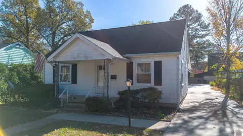 2542 Monroe St, Paducah, KY 42001
