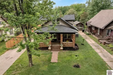 1007 Olive St, Murray, KY 42071 photo 3