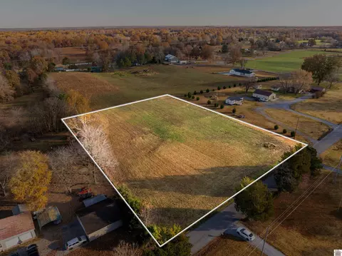 000 Dunnigan Ln, Benton, KY 42025