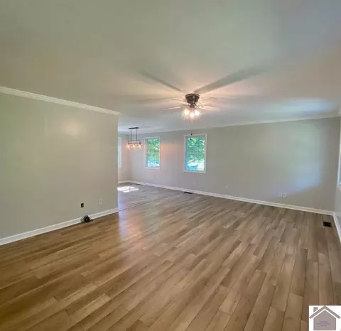 3526 Gage Rd, Kevil, KY 42053