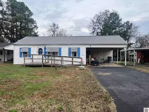 1342 Richard Burnley Ave, Kevil, KY 42053