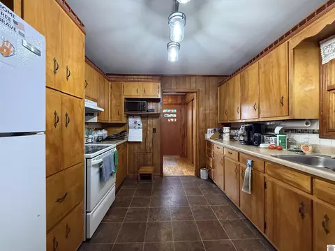 600 3rd St, Hazel, KY 42049 photo 9