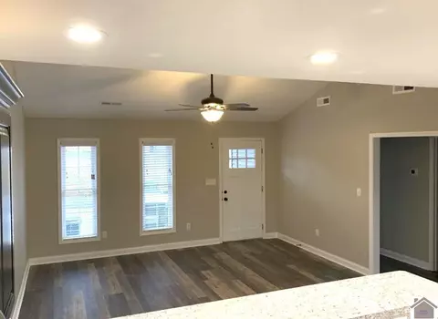 409 411 Native Cir, Benton, KY 42025 photo 4
