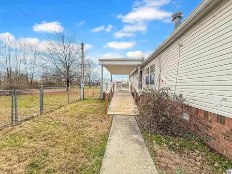 3009 Sid Darnall Rd, Benton, KY 42025 photo 23