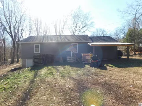 8166 State Route 58, Mayfield, KY 42066 photo 2