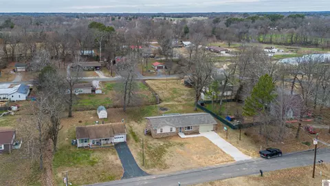 442 Whispering Oaks Loop, Mayfield, KY 42066 photo 18