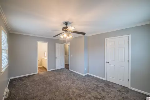 442 Whispering Oaks Loop, Mayfield, KY 42066 photo 10