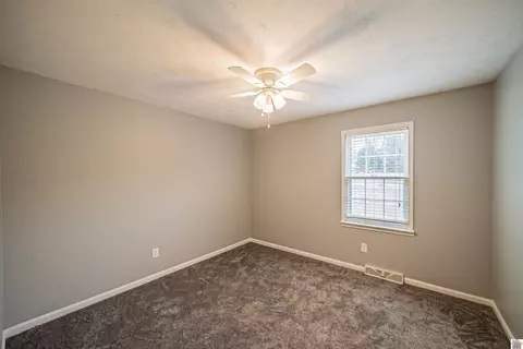 442 Whispering Oaks Loop, Mayfield, KY 42066 photo 13