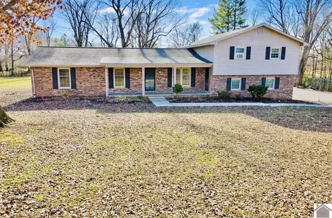 5822 Kathy Dr, Paducah, KY 42003