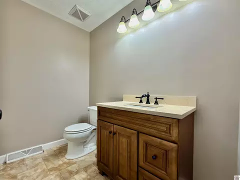 642 E State Route 1748, Mayfield, KY 42066 photo 14