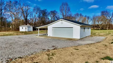 642 E State Route 1748, Mayfield, KY 42066 photo 19