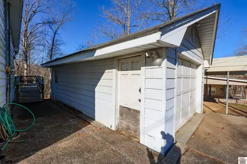 242 Whisper Dr, Murray, KY 42071 photo 6