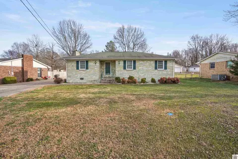 325 Longview Dr, Paducah, KY 42001