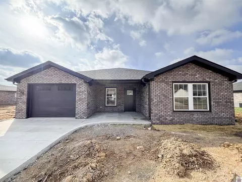 260 Clover, Paducah, KY 42003