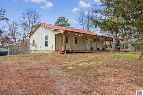 195 Hidden Lake Rd, Hardin, KY 42048