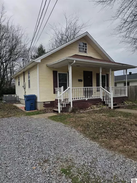 513 Beale St, Murray, KY 42071 photo 2