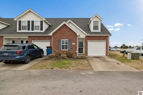 4869 Chelanie Cir, Murfreesboro, TN 37129 photo 3