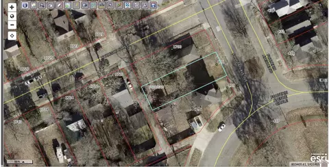421 Fountain Ave, Paducah, KY 42001