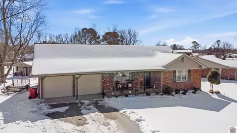 316 Tremont Dr, Hopkinsville, KY 42240