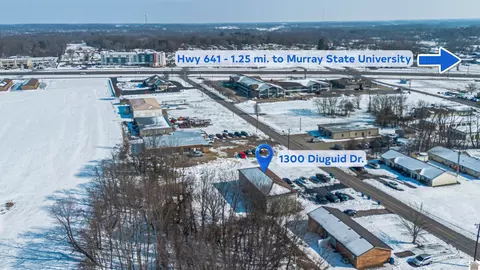 1300 Diuguid Dr, Murray, KY 42071 photo 3