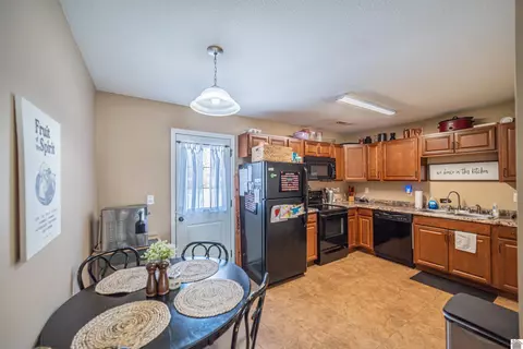 1300 Diuguid Dr, Murray, KY 42071 photo 14