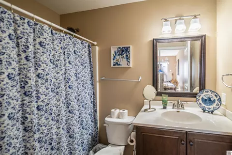 1300 Diuguid Dr, Murray, KY 42071 photo 9