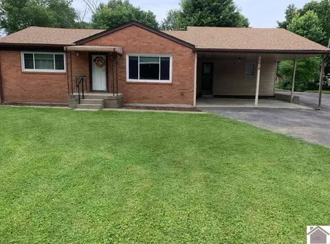 5616 Locust Way, Louisville, KY 40229