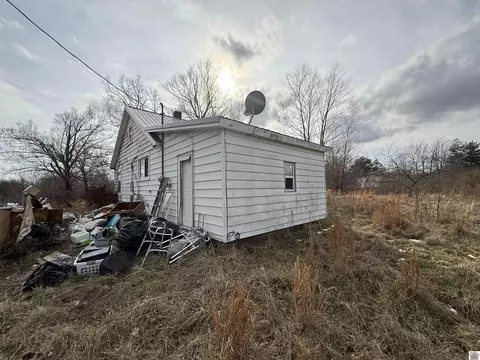 368 Gilbert Rd, Mayfield, KY 42066 photo 4
