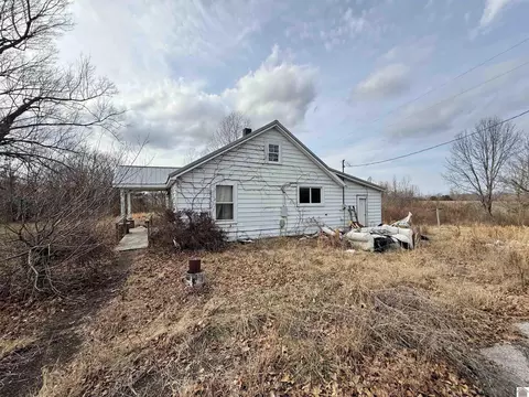 368 Gilbert Rd, Mayfield, KY 42066 photo 2