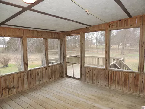 244 Ash Dr, Mayfield, KY 42066 photo 16