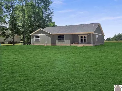 67 Cunningham, Murray, KY 42071 photo 2