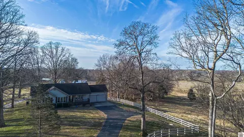 3411 Sr 135, Marion, KY 42064