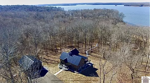 799 Wheaton Way, Eddyville, KY 42038