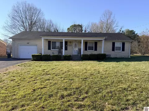 722 Barger St, Mayfield, KY 42066