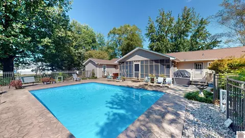 223 Circle Dr, Mayfield, KY 42066 photo 38
