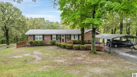 1760 Ridge Rd, Gilbertsville, KY 42044