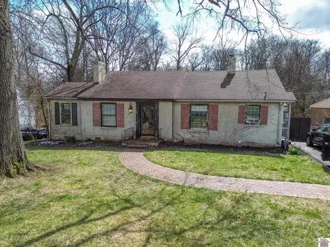 3938 Sunset Ave, Paducah, KY 42001