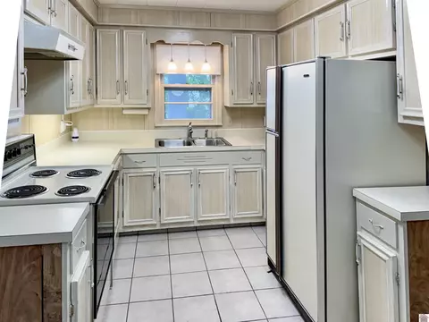 609 S 9th St, Murray, KY 42071 photo 12