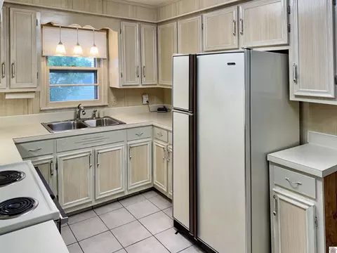 609 S 9th St, Murray, KY 42071 photo 14