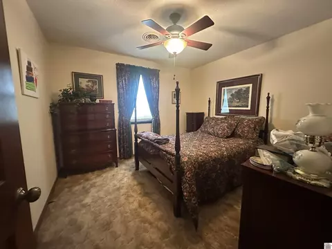 331 Perry, Mayfield, KY 42066 photo 22