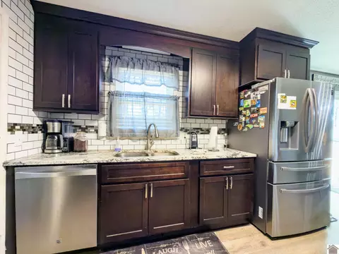 73 Whispering Oaks Loop, Mayfield, KY 42066 photo 6