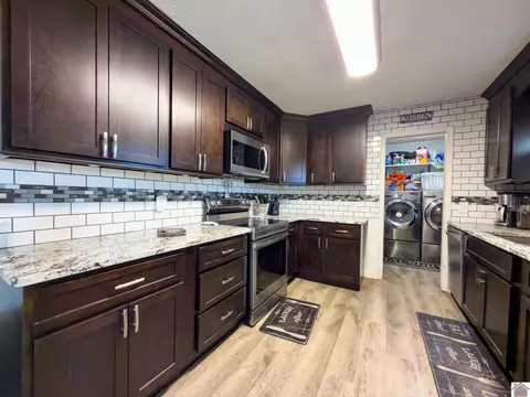 73 Whispering Oaks Loop, Mayfield, KY 42066 photo 8