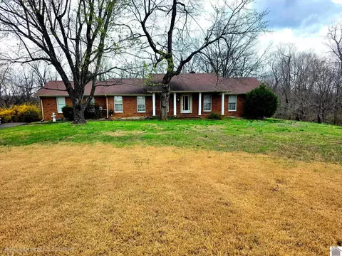 2540 Mt Zoar Rd, Hopkinsville, KY 42240