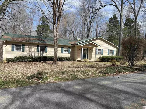 372 Rockcastle Lakeshore Dive, Cadiz, KY 42211
