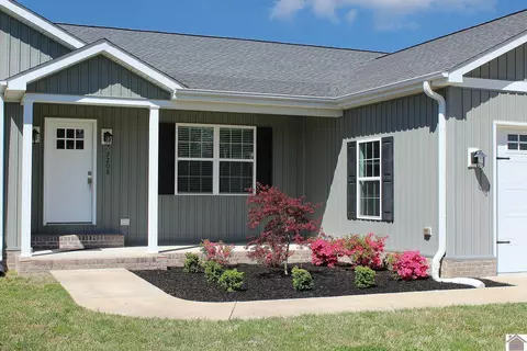 2208 Traci Dr, Murray, KY 42071 photo 3